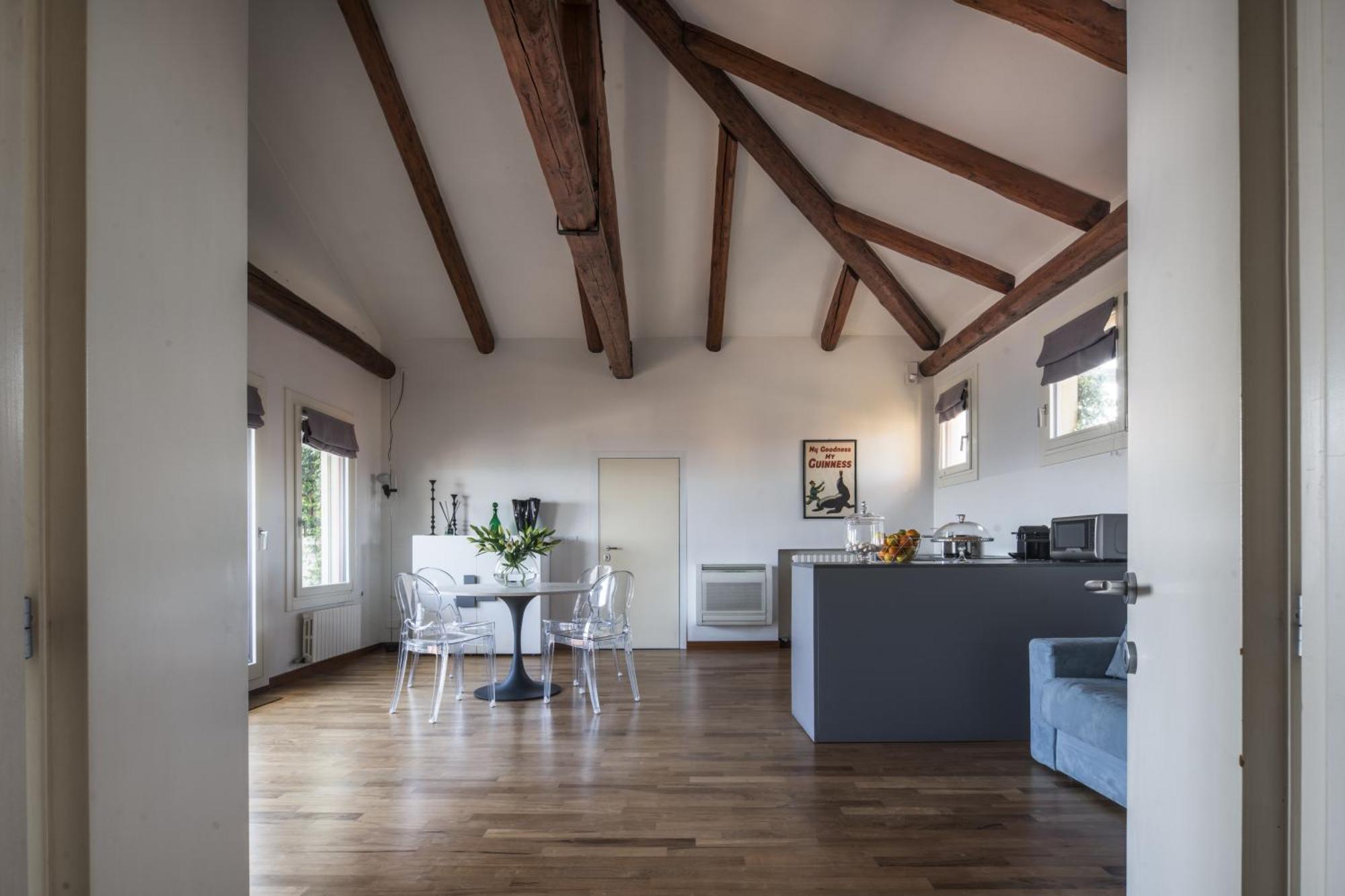 Attic Boutique San Marco R&R Apartment เวนิส ภายนอก รูปภาพ